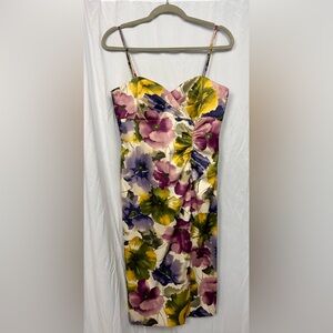 Donna Ricco floral print tie back cocktail dress. Size 8.